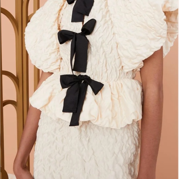 Ulla Jonson Sylvie skirt Elegant Cream Dress with Black Bow Accents - Picture 5 of 6